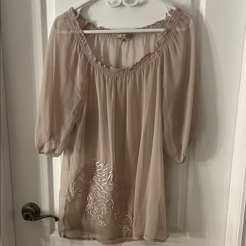 RW&CO. Light Beige Blouse with Embroidery
